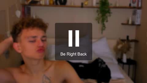 Nathan online show from September 2025 06:33:01 PM