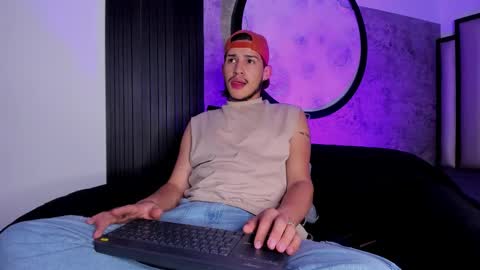   online show from September 2025 09:09:01 AM