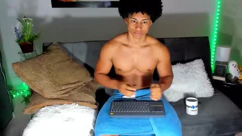 Snapshot of nathan_sexy247 chatting on November 2025 10:46:02 AM Nathan online show from November 2025 10:46:02 AM