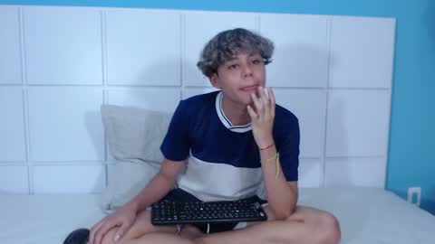 Snapshot of nathanbell1 chatting on September 2025 10:04:02 AM nathanbell1 online show from September 2025 10:04:02 AM