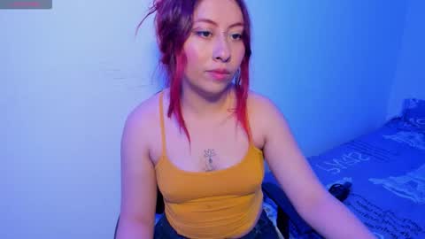 Natalia online show from November 2025 08:43:01 PM