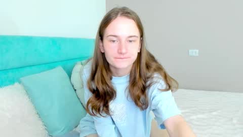 Snapshot of natural_meri_ chatting on September 2025 05:35:02 AM Meri online show from September 2025 05:35:02 AM