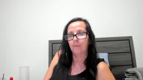 Natural Peach Goddess online show from September 2025 02:13:02 AM