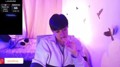 Snapshot of naty_lux19 chatting on October 2025 09:32:02 AM Fernanda online show from October 2025 09:32:02 AM