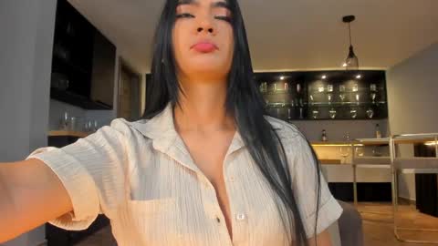 Snapshot of natyferrer chatting on March 2025 10:24:02 AM Naty Ferrer online show from March 2025 10:24:02 AM