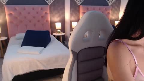 natyluv online show from September 2025 12:51:02 PM