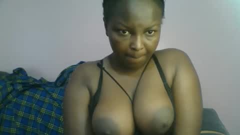 Snapshot of naughti_garlie chatting on November 2025 08:31:01 AM naughti_garlie online show from November 2025 08:31:01 AM