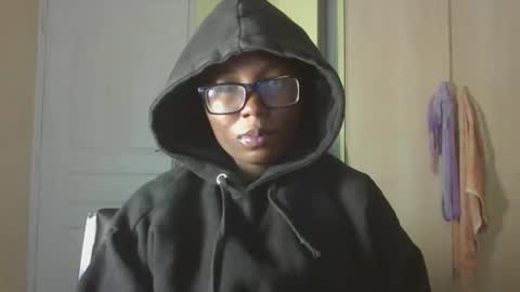 naughty_jazmine online show from October 2025 06:27:01 PM