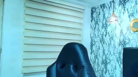 Snapshot of naughty_kittenm chatting on February 2025 11:30:01 AM Kitten online show from February 2025 11:30:01 AM