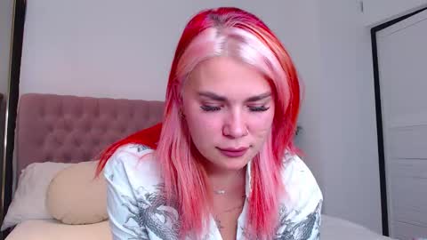 Maria  online show from October 2025 08:53:02 PM