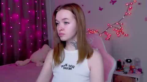 Snapshot of naughty_mablee chatting on October 2025 01:14:02 AM Mable online show from October 2025 01:14:02 AM