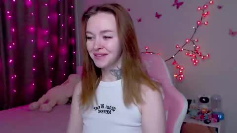 Snapshot of naughty_mablee chatting on October 2025 12:55:01 AM Mable online show from October 2025 12:55:01 AM