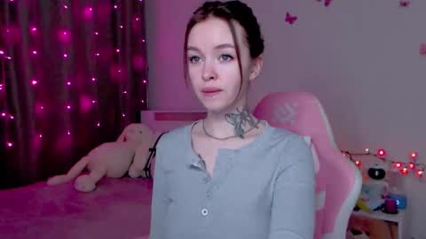 Snapshot of naughty_mablee chatting on October 2025 12:24:02 AM Mable online show from October 2025 12:24:02 AM