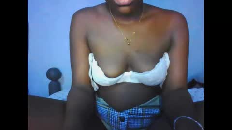 naughty_nilla online show from September 2025 10:38:02 AM