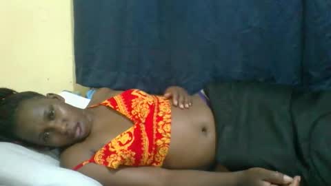 Snapshot of naughty_slender2 chatting on September 2025 06:29:02 PM jn online show from September 2025 06:29:02 PM