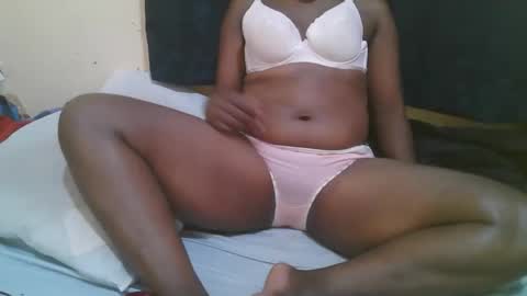 Snapshot of naughty_slender2 chatting on September 2025 09:13:02 AM jn online show from September 2025 09:13:02 AM