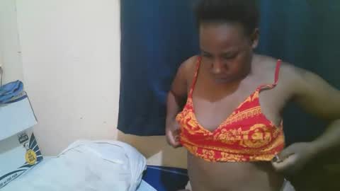 Snapshot of naughty_slender2 chatting on October 2025 01:30:01 AM jn online show from October 2025 01:30:01 AM