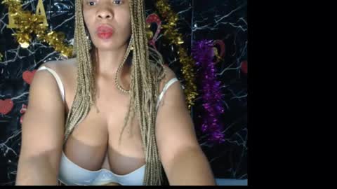 Snapshot of naughty_xxbunny chatting on January 2025 04:06:02 AM beauty online show from January 2025 04:06:02 AM