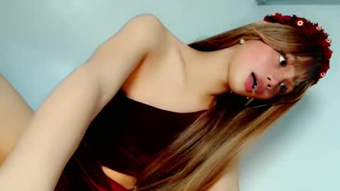 bella online show from December 2024 10:25:01 PM