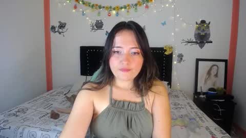 Snapshot of naughtygirl_mmm chatting on December 2024 06:27:01 PM Valeria online show from December 2024 06:27:01 PM