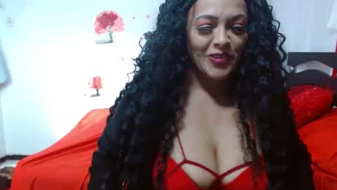 naughtygoddesss online show from October 2025 09:36:01 PM