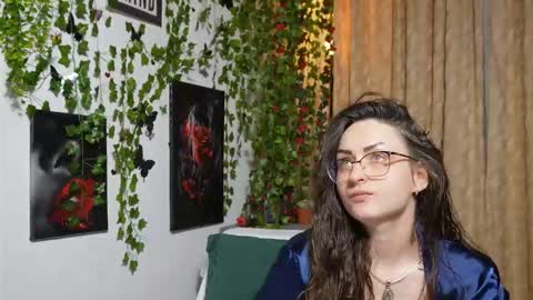 Snapshot of naughtyhomemade17 chatting on October 2025 12:17:01 PM Mya Alexya online show from October 2025 12:17:01 PM