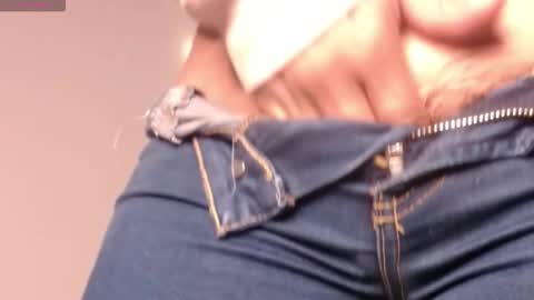 Snapshot of naughtyhotsquirt chatting on October 2025 01:01:02 PM Kimberly online show from October 2025 01:01:02 PM