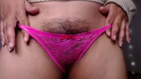 Snapshot of naughtyhotsquirt chatting on November 2025 10:52:02 PM Kimberly online show from November 2025 10:52:02 PM