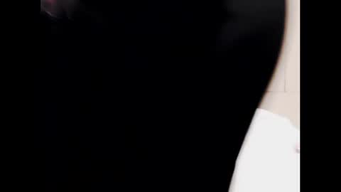 Jenny online show from November 2025 09:25:02 PM