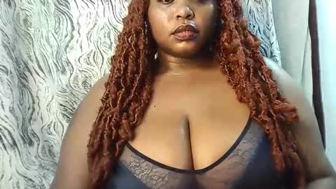 Snapshot of naughtylisah chatting on November 2025 07:18:02 AM naughtylisah online show from November 2025 07:18:02 AM