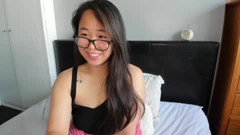 Snapshot of naughtynerdygirl chatting on October 2025 01:43:02 PM Gigi Chu online show from October 2025 01:43:02 PM