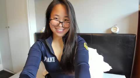 Snapshot of naughtynerdygirl chatting on October 2025 03:02:01 PM Gigi Chu online show from October 2025 03:02:01 PM