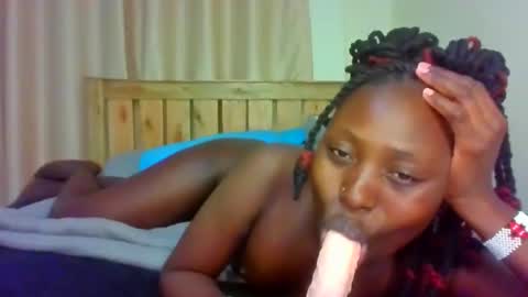 Snapshot of naughtyqueen12 chatting on October 2025 10:32:02 PM naughtyqueen12 online show from October 2025 10:32:02 PM