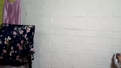 Snapshot of naughtyuki chatting on December 2024 10:17:01 PM Naughty Uki online show from December 2024 10:17:01 PM