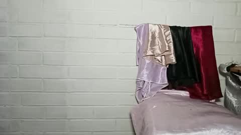 Snapshot of naughtyuki chatting on January 2025 12:53:01 AM Naughty Uki online show from January 2025 12:53:01 AM