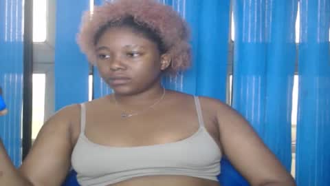 Snapshot of naughtyxpussyx chatting on September 2025 08:08:01 AM naughtyxpussyx online show from September 2025 08:08:01 AM