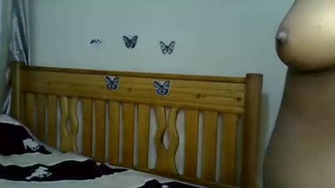 naughytwinxx online show from December 2025 09:46:02 AM