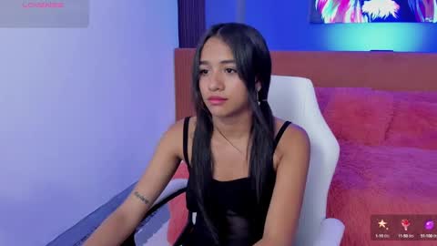 Angela  online show from September 2025 06:33:02 PM