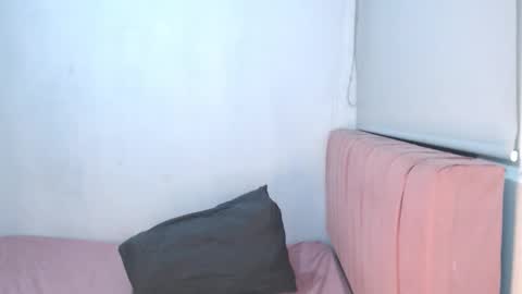 Snapshot of nay_nay_nay chatting on November 2025 05:50:02 AM elianis online show from November 2025 05:50:02 AM