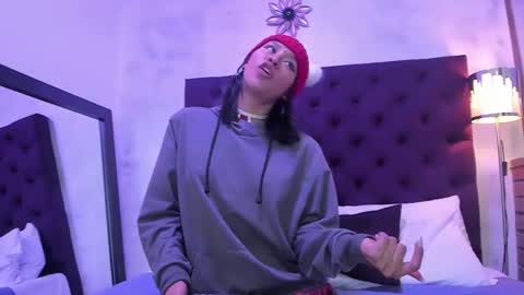 nayara_macherano online show from February 2025 12:15:02 PM