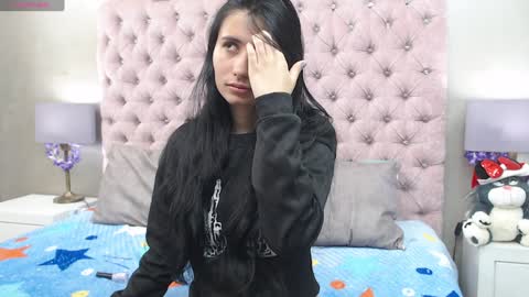 Snapshot of nayecloud chatting on December 2024 07:49:02 PM Naye online show from December 2024 07:49:02 PM