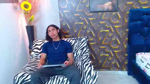 Snapshot of nazper_ chatting on October 2025 03:42:02 PM Nazper online show from October 2025 03:42:02 PM