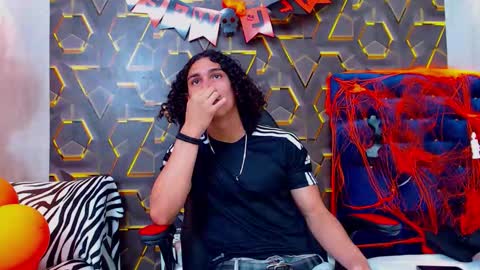 Snapshot of nazper_ chatting on October 2025 05:59:02 PM Nazper online show from October 2025 05:59:02 PM