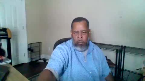 Terry online show from October 2025 07:02:01 PM