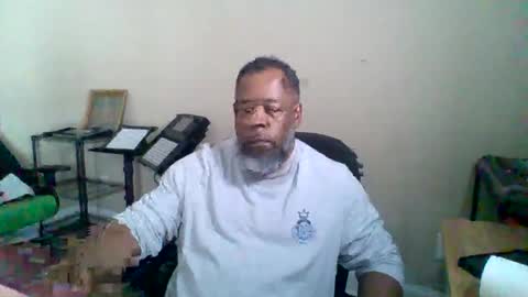 Terry online show from October 2025 05:25:01 PM