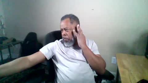 Terry online show from November 2025 06:15:02 AM