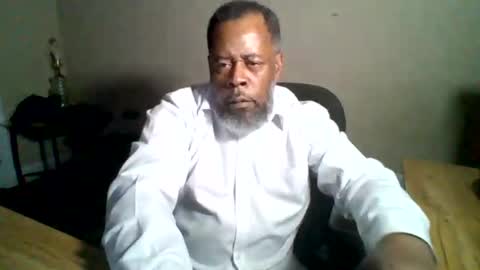 Terry online show from November 2025 10:12:01 PM