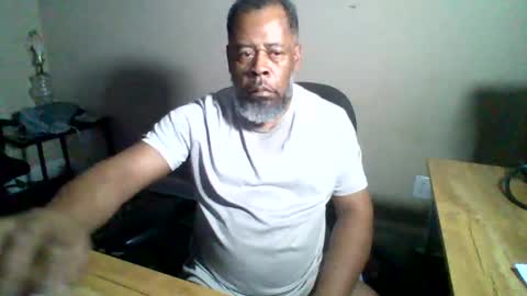 Terry online show from November 2025 12:06:02 PM