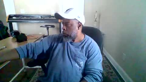 Terry online show from November 2025 04:19:01 PM