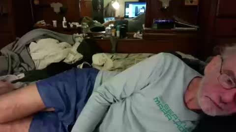 Snapshot of nedddludd chatting on October 2025 01:59:01 AM nedddludd online show from October 2025 01:59:01 AM